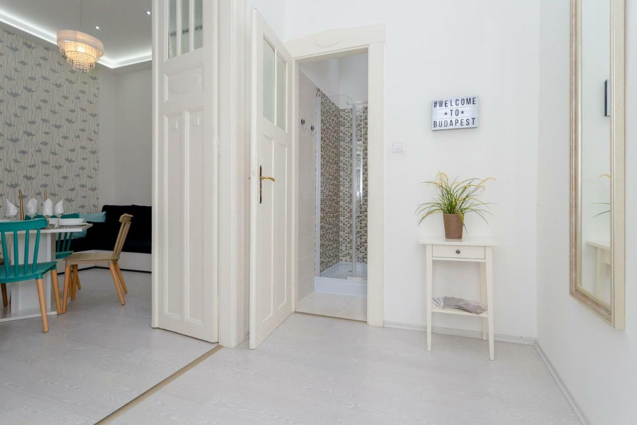 Boutique Residence Jokai - Apartment In The City Center Budapest Eksteriør billede