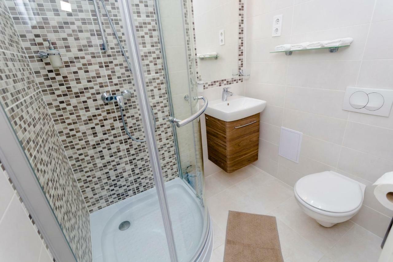 Boutique Residence Jokai - Apartment In The City Center Budapest Eksteriør billede